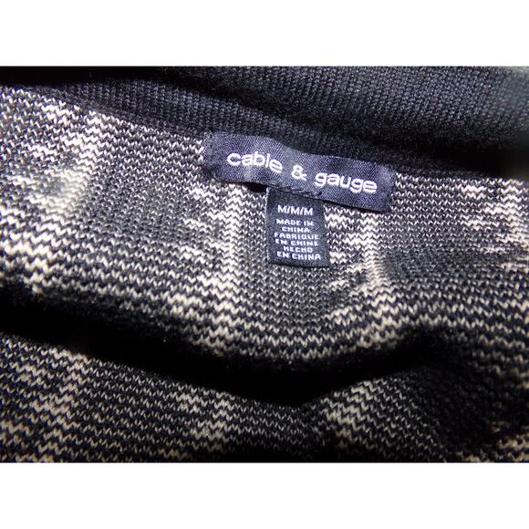 Cable & Gauge black/tan sweater button trim M Perfect‎ rayon/polyester - Picture 4 of 4